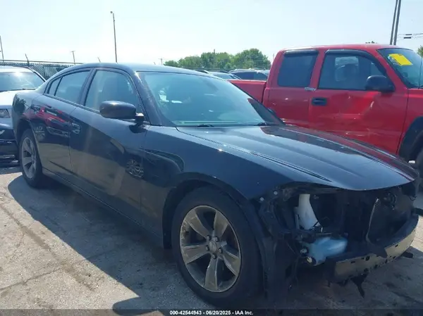 2C3CDXHG6GH174032 2016 DODGE CHARGER - Image 1