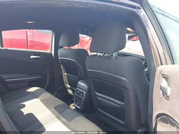 2C3CDXHG6GH174032 2016 DODGE CHARGER - Image 8