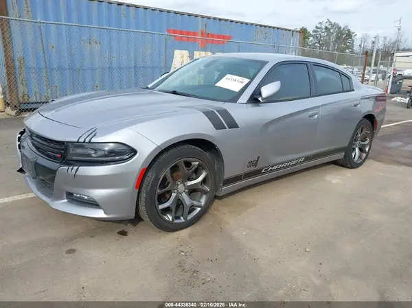 2C3CDXHG6GH187878 2016 DODGE CHARGER - Image 2