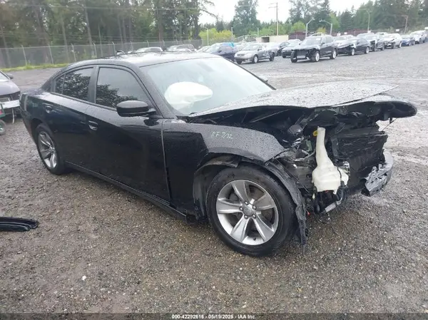 2C3CDXHG6GH215677 2016 DODGE CHARGER - Image 1