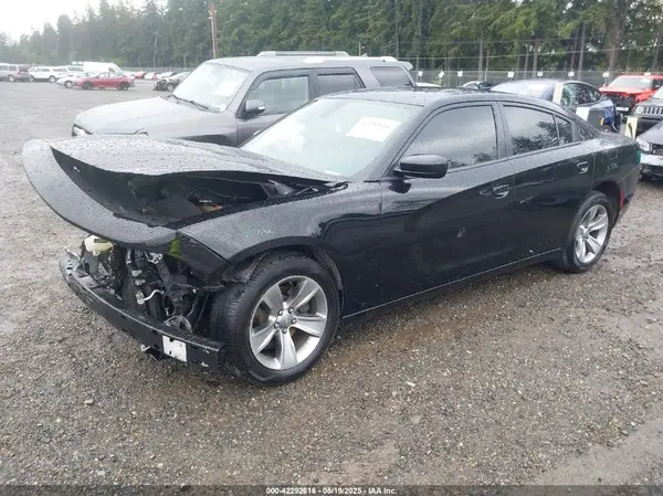 2C3CDXHG6GH215677 2016 DODGE CHARGER - Image 2