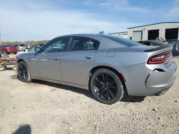2C3CDXHG6GH247125 2016 DODGE CHARGER - Image 2
