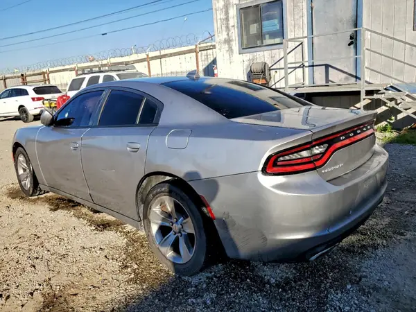 2C3CDXHG6GH266340 2016 DODGE CHARGER - Image 2