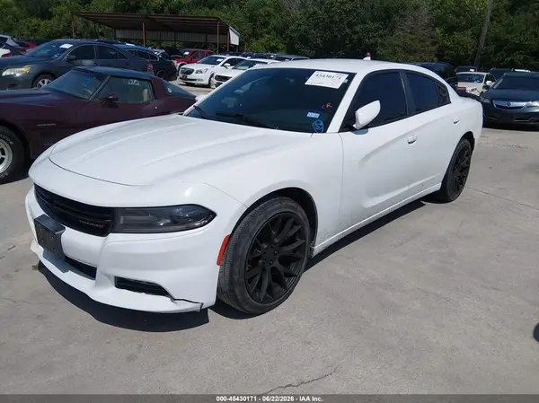 2C3CDXHG6GH286071 2016 DODGE CHARGER - Image 2