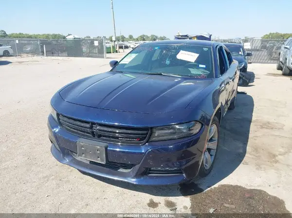 2C3CDXHG6GH297412 2016 DODGE CHARGER - Image 2