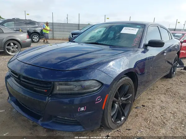 2C3CDXHG6GH319229 2016 DODGE CHARGER - Image 2