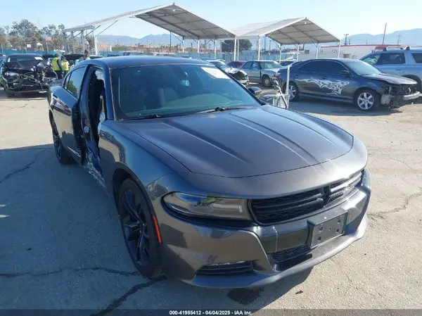 2C3CDXHG6GH327461 2016 DODGE CHARGER - Image 1
