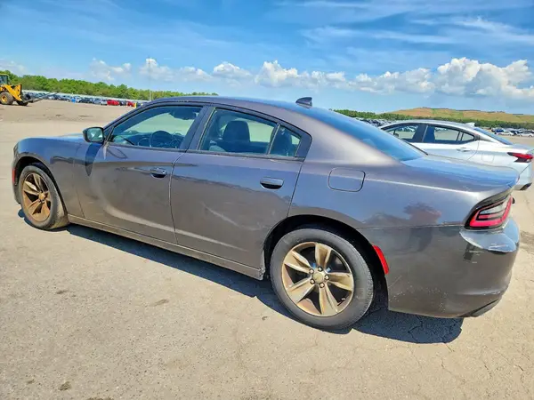 2C3CDXHG6GH355471 2016 DODGE CHARGER - Image 2