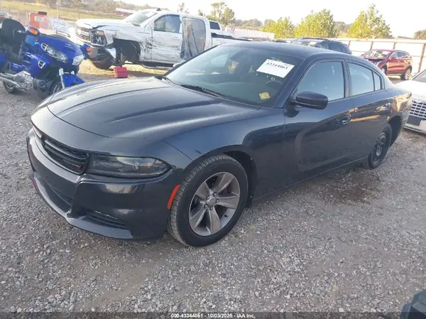 2C3CDXHG6GH355485 2016 DODGE CHARGER - Image 2