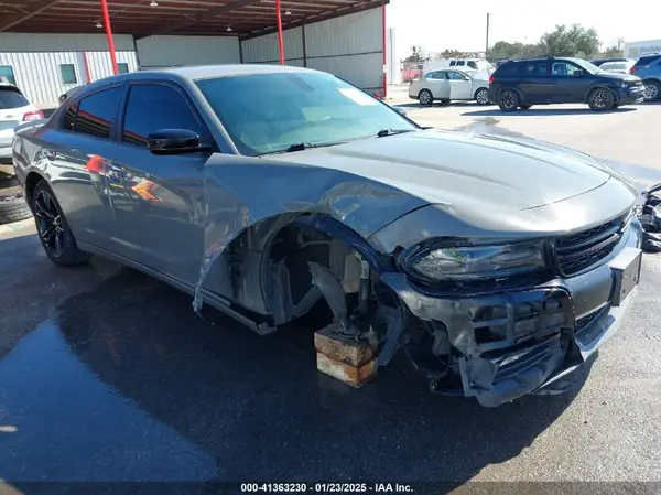 2C3CDXHG6HH515785 2017 DODGE CHARGER - Image 1