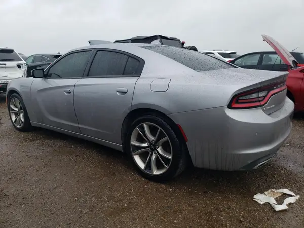 2C3CDXHG6HH530528 2017 DODGE CHARGER - Image 2