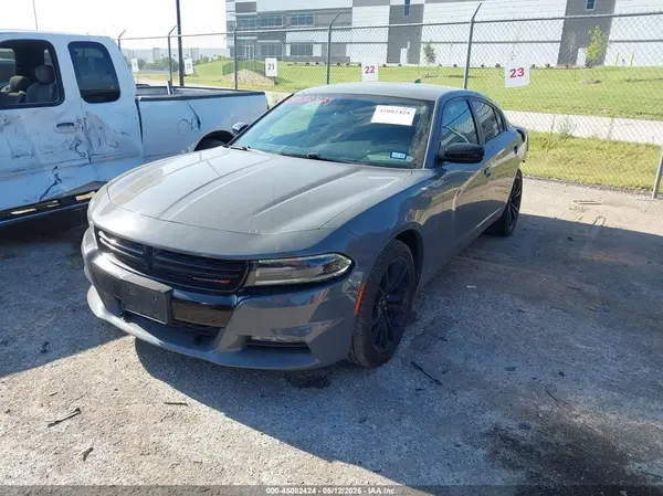 2C3CDXHG6HH543618 2017 DODGE CHARGER - Image 2