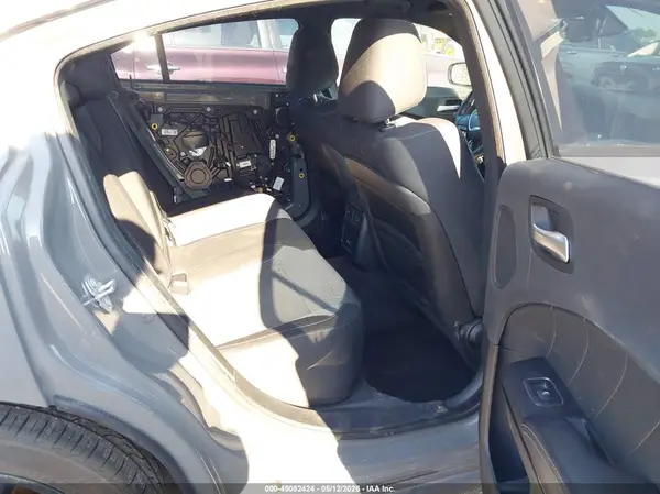 2C3CDXHG6HH543618 2017 DODGE CHARGER - Image 8
