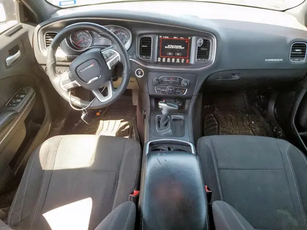 2C3CDXHG6HH557311 2017 DODGE CHARGER - Image 8