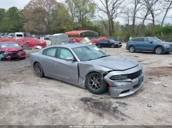 2C3CDXHG6HH563142 2017 DODGE CHARGER - Image 1