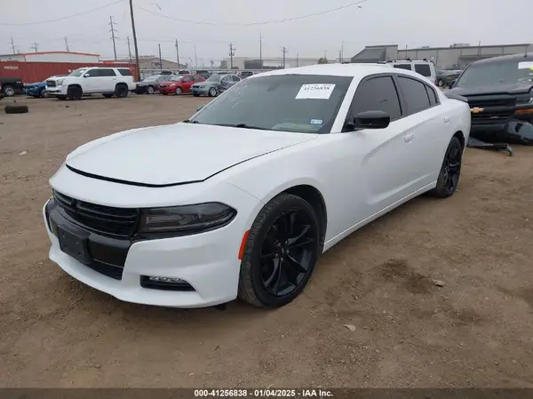 2C3CDXHG6HH667131 2017 DODGE CHARGER - Image 2