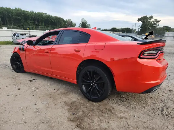 2C3CDXHG6JH119510 2018 DODGE CHARGER - Image 2