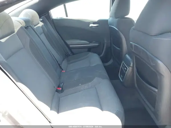 2C3CDXHG6JH133911 2018 DODGE CHARGER - Image 8