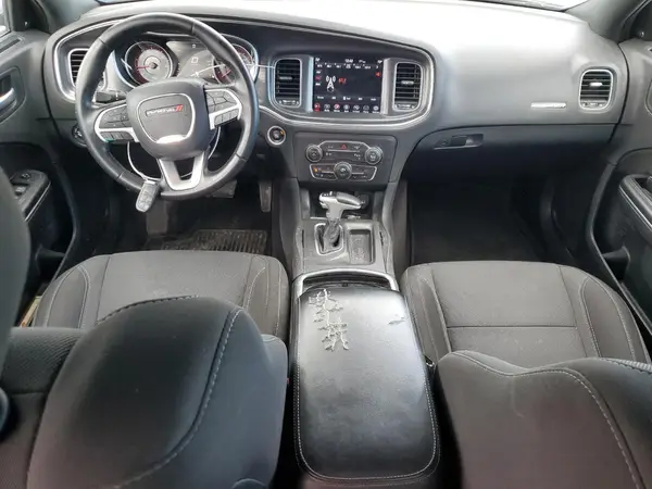 2C3CDXHG6JH140731 2018 DODGE CHARGER - Image 8