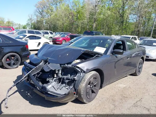 2C3CDXHG6JH146979 2018 DODGE CHARGER - Image 2