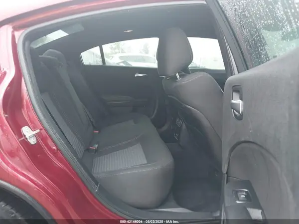 2C3CDXHG6JH150658 2018 DODGE CHARGER - Image 8