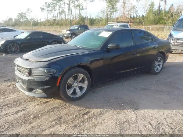 2C3CDXHG6JH174295 2018 DODGE CHARGER - Image 2