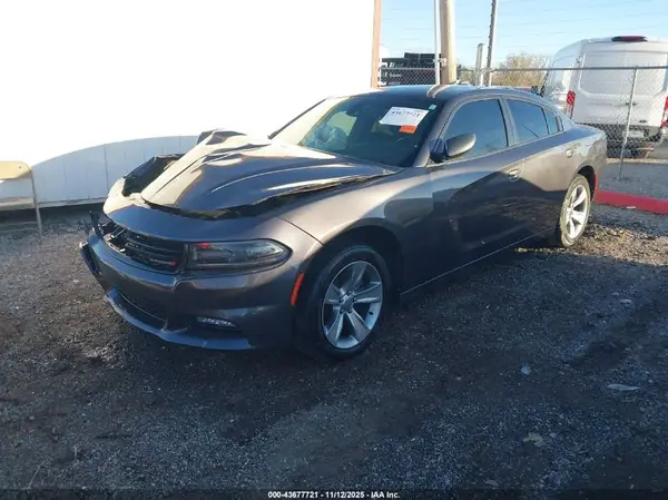 2C3CDXHG6JH188701 2018 DODGE CHARGER - Image 2