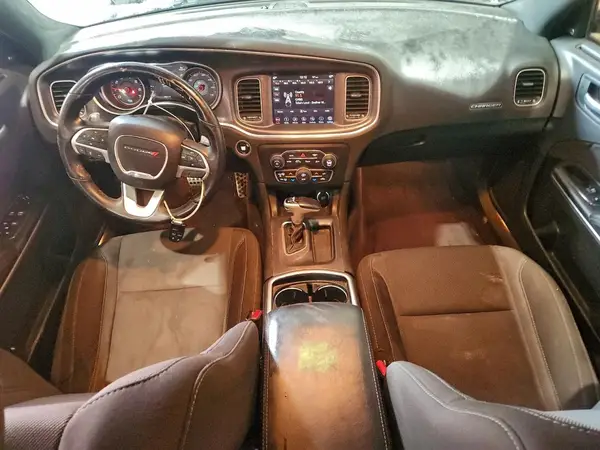 2C3CDXHG6JH215735 2018 DODGE CHARGER - Image 8