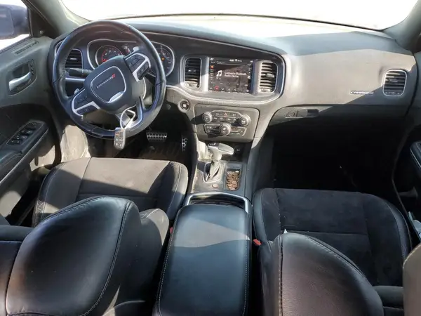 2C3CDXHG6JH234768 2018 DODGE CHARGER - Image 8