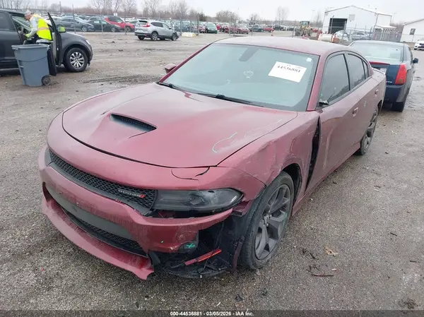 2C3CDXHG6JH263414 2018 DODGE CHARGER - Image 2