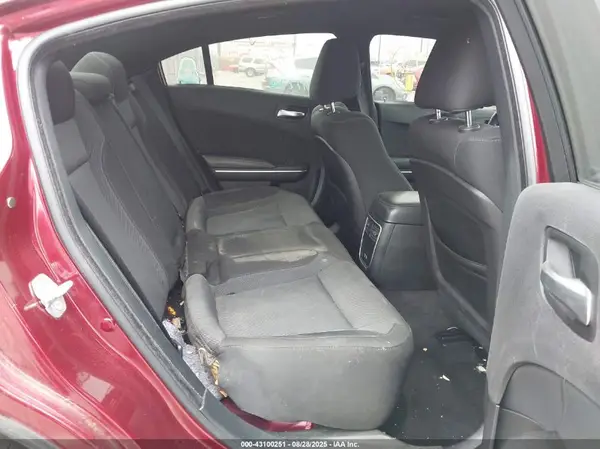 2C3CDXHG6JH281282 2018 DODGE CHARGER - Image 8