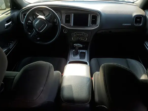 2C3CDXHG6KH567196 2019 DODGE CHARGER - Image 8