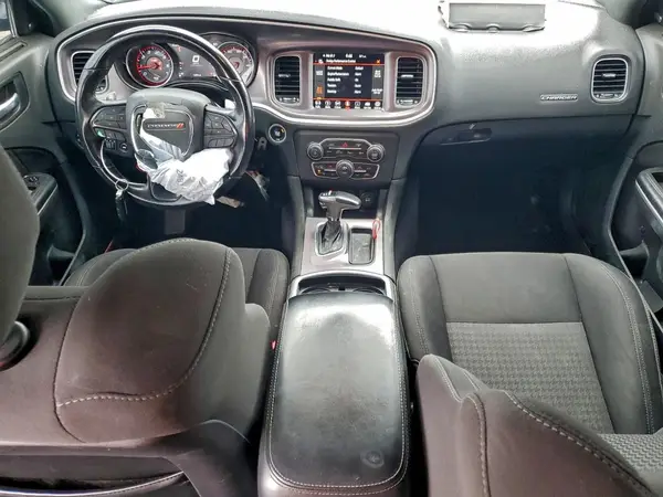 2C3CDXHG6KH630474 2019 DODGE CHARGER - Image 8