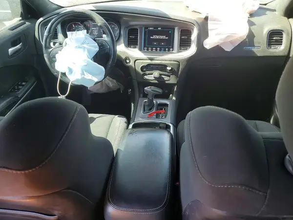 2C3CDXHG6KH673695 2019 DODGE CHARGER - Image 8