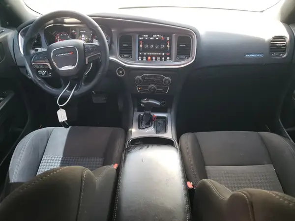 2C3CDXHG6KH692974 2019 DODGE CHARGER - Image 8