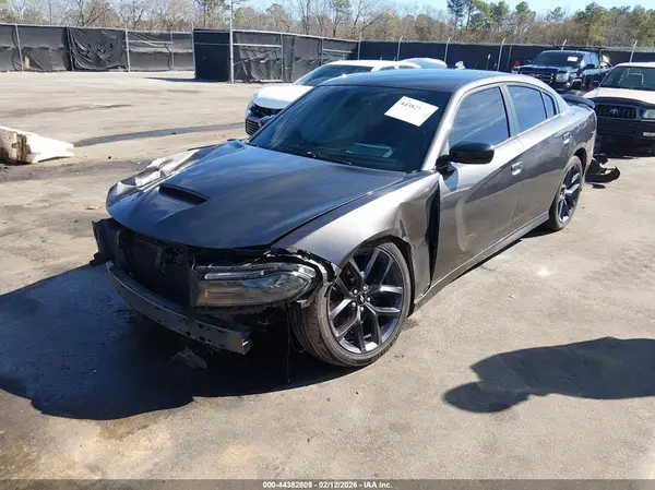 2C3CDXHG6KH693025 2019 DODGE CHARGER - Image 2