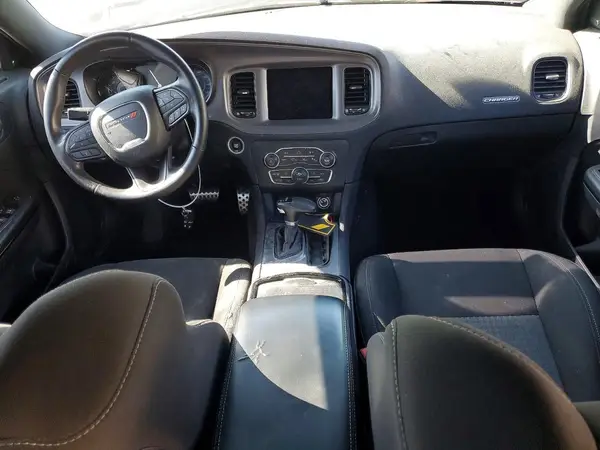 2C3CDXHG6PH516031 2023 DODGE CHARGER - Image 8
