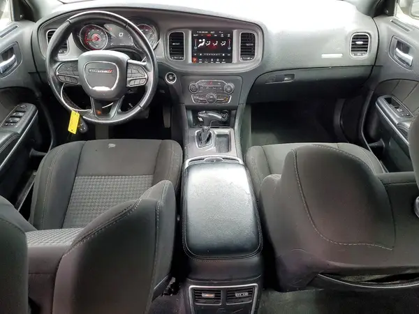 2C3CDXHG6PH571885 2023 DODGE CHARGER - Image 8