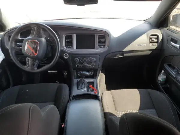 2C3CDXHG6PH588332 2023 DODGE CHARGER - Image 8