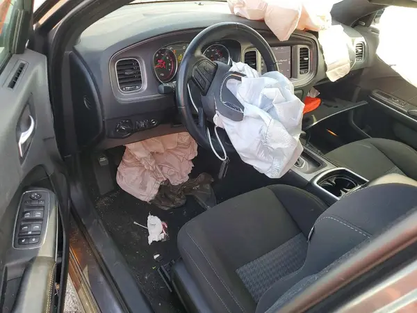 2C3CDXHG6PH594759 2023 DODGE CHARGER - Image 8