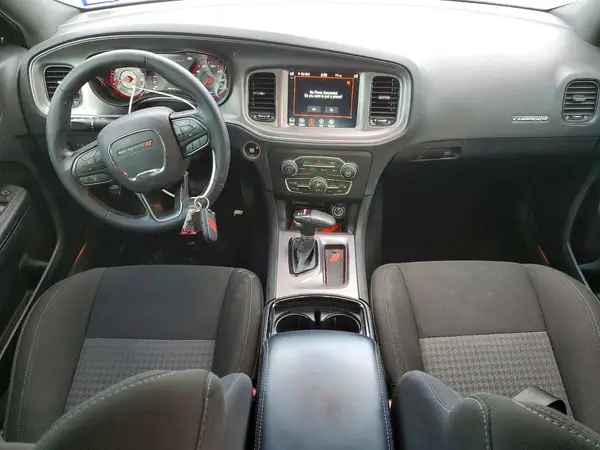 2C3CDXHG6PH655785 2023 DODGE CHARGER - Image 8