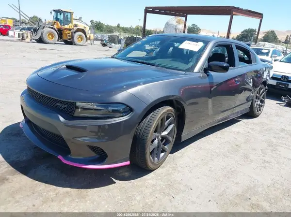 2C3CDXHG6PH683294 2023 DODGE CHARGER - Image 2