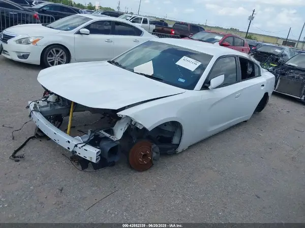 2C3CDXHG7GH154016 2016 DODGE CHARGER - Image 2