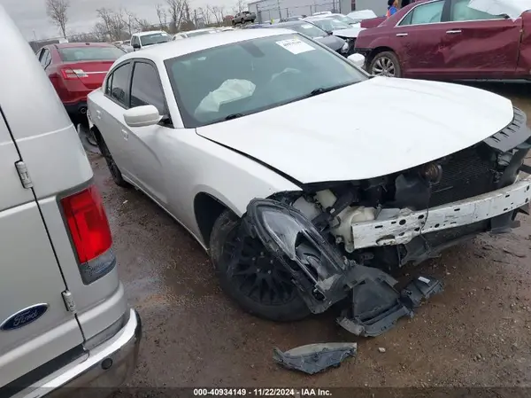 2C3CDXHG7GH178431 2016 DODGE CHARGER - Image 1
