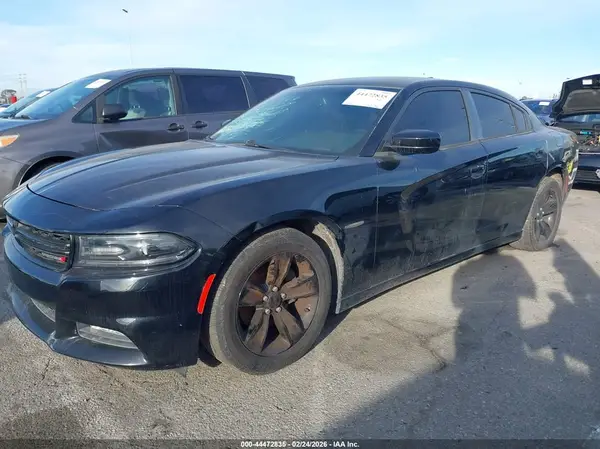 2C3CDXHG7GH179269 2016 DODGE CHARGER - Image 2