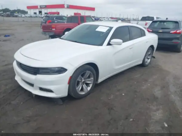 2C3CDXHG7GH187792 2016 DODGE CHARGER - Image 2