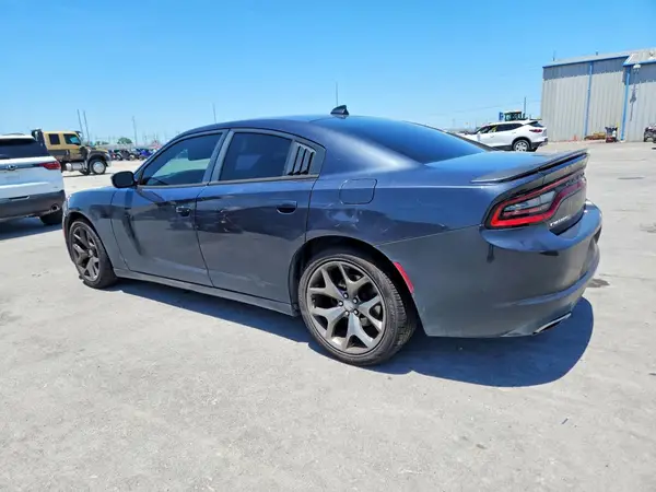 2C3CDXHG7GH188196 2016 DODGE CHARGER - Image 2