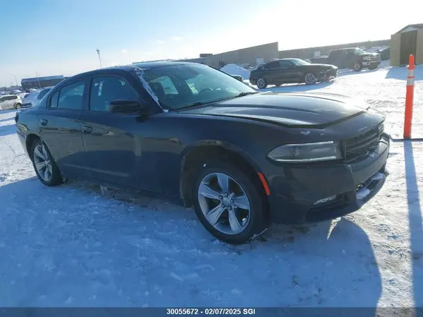 2C3CDXHG7GH240863 2016 DODGE CHARGER - Image 1