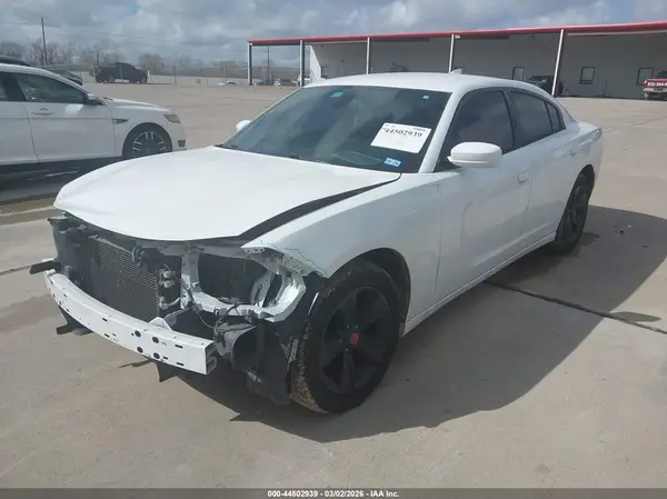 2C3CDXHG7GH285379 2016 DODGE CHARGER - Image 2