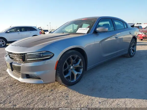 2C3CDXHG7GH285978 2016 DODGE CHARGER - Image 2